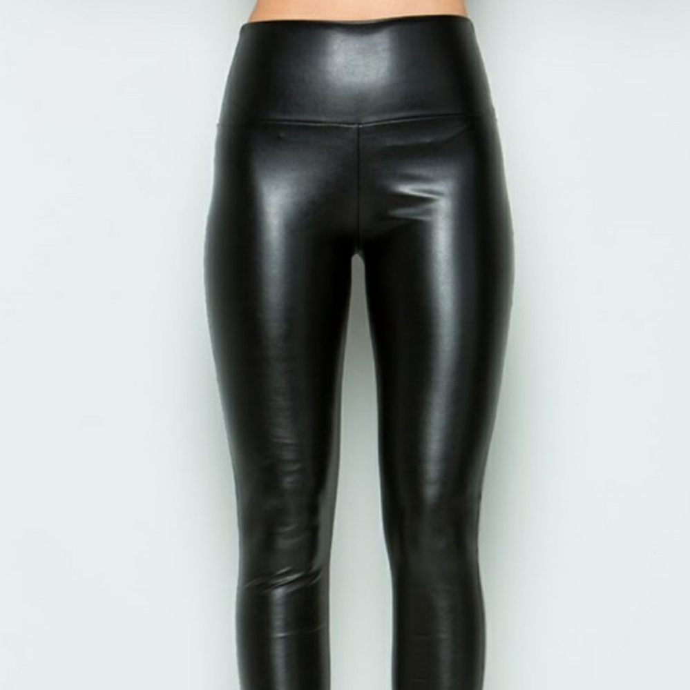 Faux leather leggings